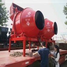 廠家直供生產(chǎn)率高、攪拌質(zhì)量好、造型美觀、移動方便混凝土攪拌機(jī)