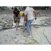 大型巖石液壓劈裂機原理研發