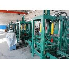 路面磚機